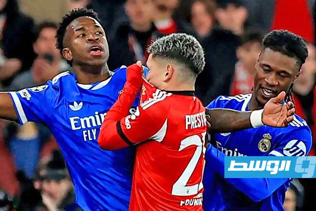 اعتراف مثير للاعب بنفيكا في تحقيق «يويفا» بشأن واقعة فينيسيوس.. وعقوبة قاسية محتملة
