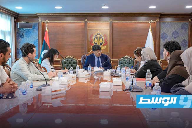 الصور يوجه النيابة العامة بالاستماع إلى تظلمات أهالي مطلوبين
