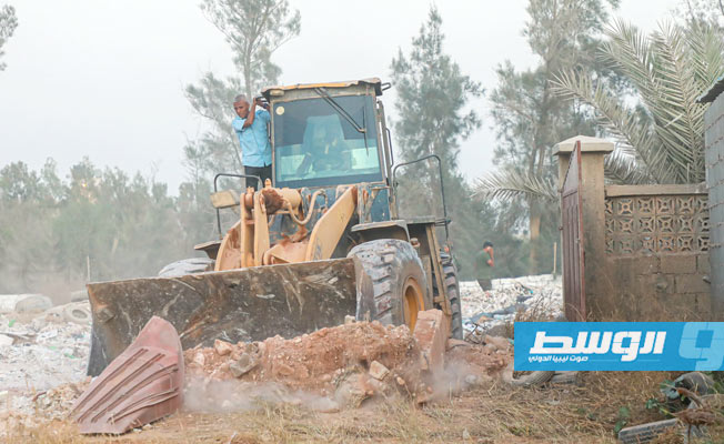 إعادة فتح شارع الكويت في بنغازي وضبط أجانب مقيمين بمبان عشوائية في الشارع