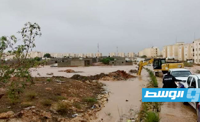 «تسييري المرج»: استمرار إنقاذ العائلات العالقة في منازلها بسبب الأمطار والعاصفة دانيال (صور)