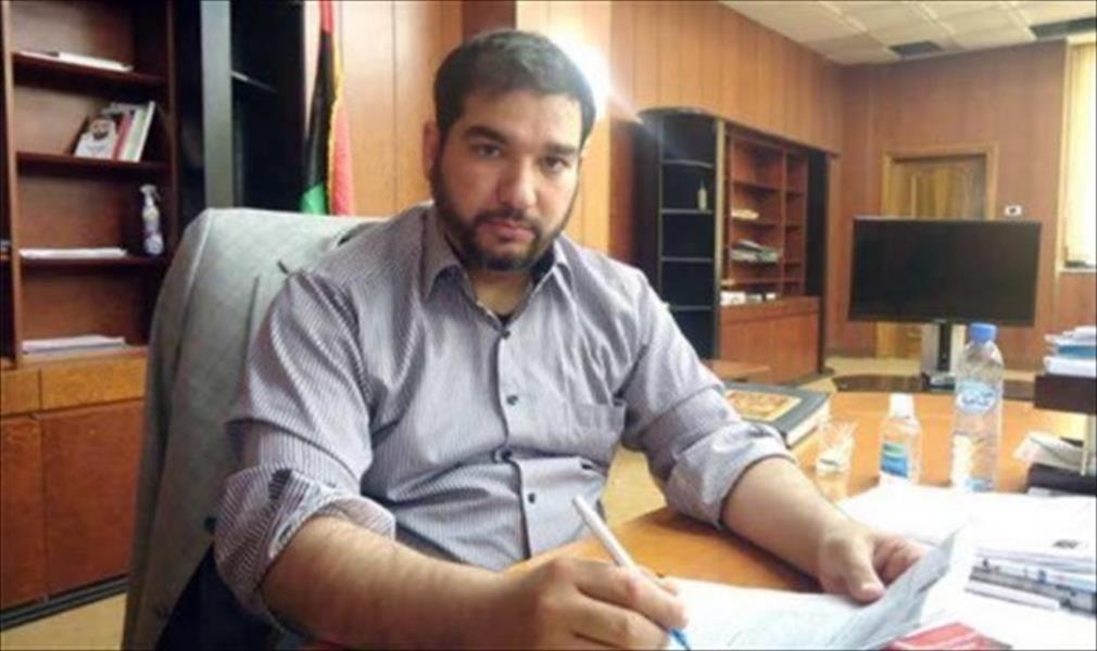 مسؤول قطاع الصحة بسرت يتفقد المركز الطبي بالحي السكني الثالث