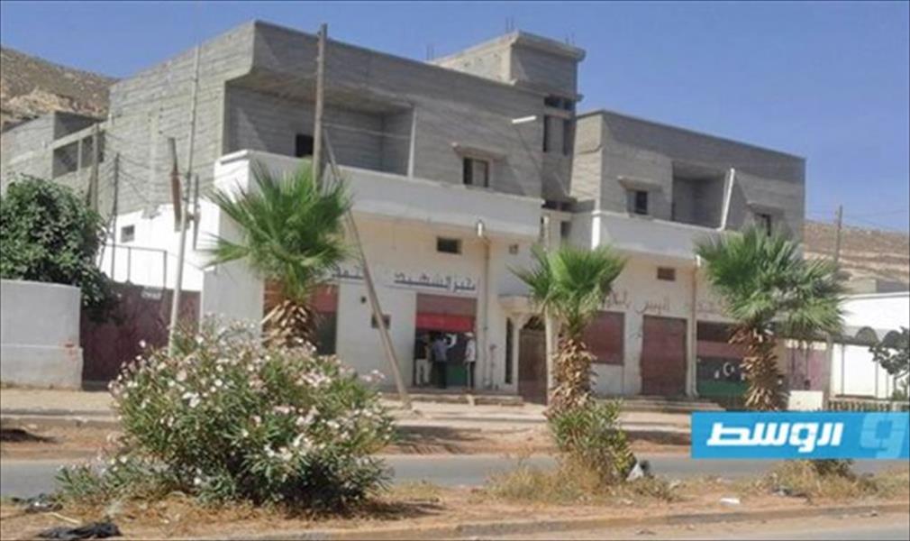 عصر يطالب حفتر بالتدخل للسماح بدخول مادة الدقيق إلى درنة‎