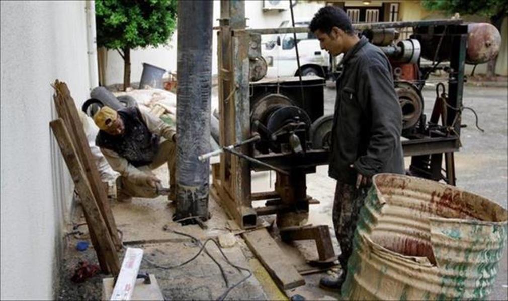 أزمة المياه تنعش سوق المشتغلين بحفر الآبار