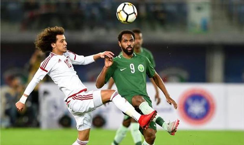 بالصور: السعودية والإمارات «يراوغان» جماهير «خليجي 23»