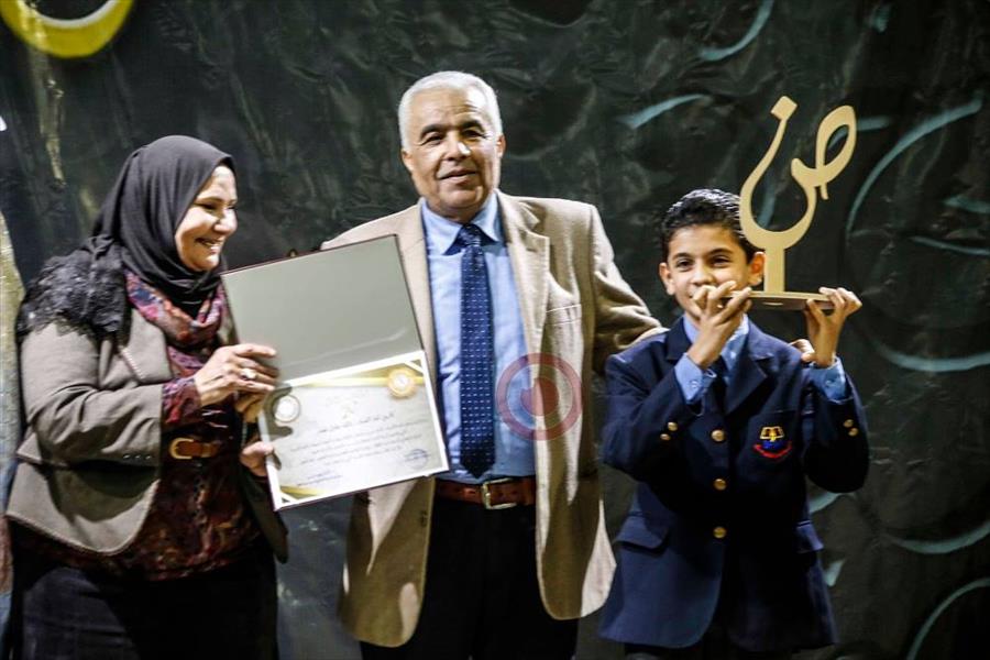 تسليم جائزة «الضاد للتهجئة باللغة العربية للأطفال» بطرابلس