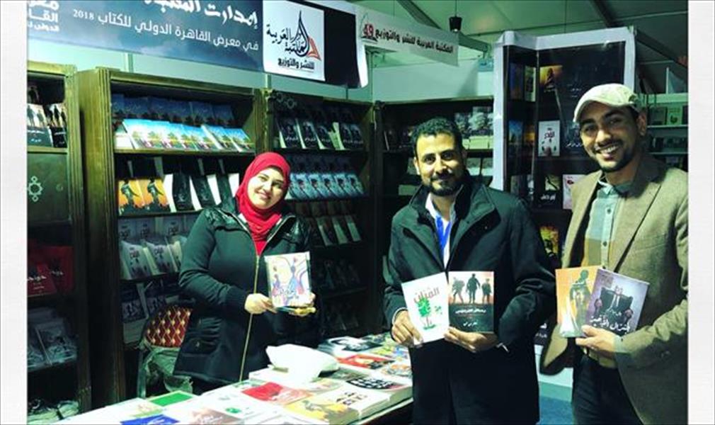 معتز بن حميد يوقع «رسائل الفردوس» و«المران» بمعرض القاهرة