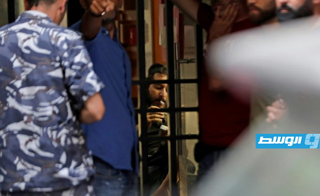 الليرة اللبنانية في أدنى مستوياتها مقابل الدولار وسط إقفال المصارف