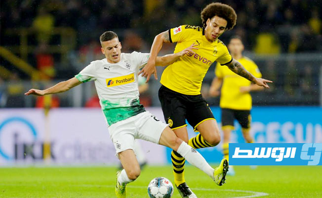 الدوري الألماني: بروسيا يواجه مونشنغلادباخ وينتظر هدية شالكه