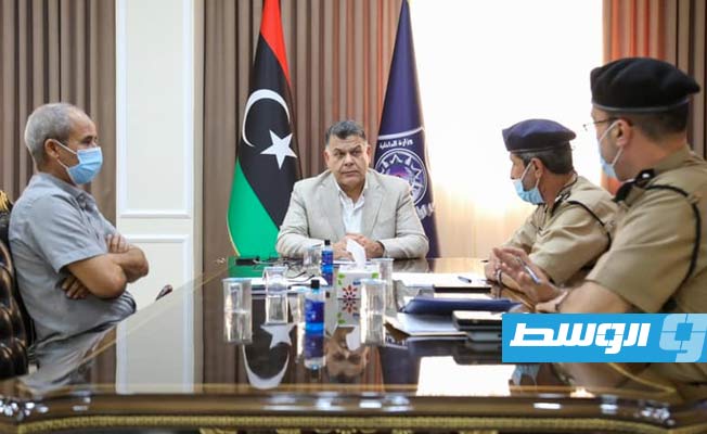 وزير الداخلية يتابع سير العمل في تنظيم القوة العمومية والتحول الرقمي للوزارة
