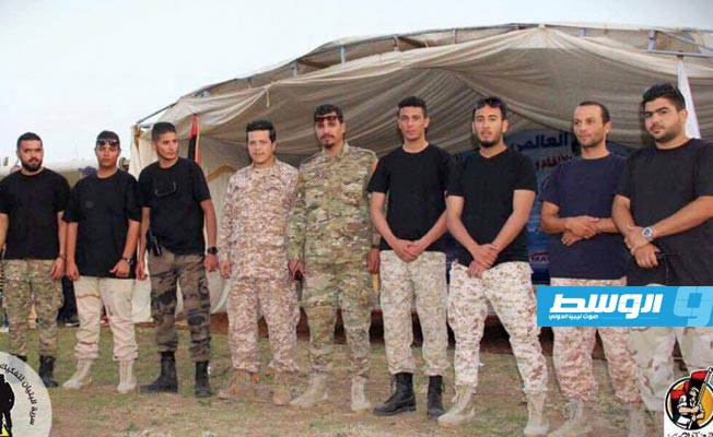«الرئاسي» يمنح نوط الواجب لعسكريين ومدنيين شاركوا في الحرب ضد «داعش»