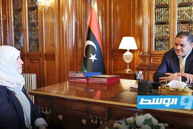 الدبيبة يناقش مع الخوجة مستجدات مبادرة توطين العلاج بالداخل