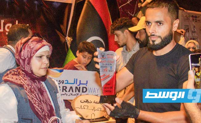 بالصور: البطل عادل البرعصي يفوز ببطولة درنة للقوة البدنية