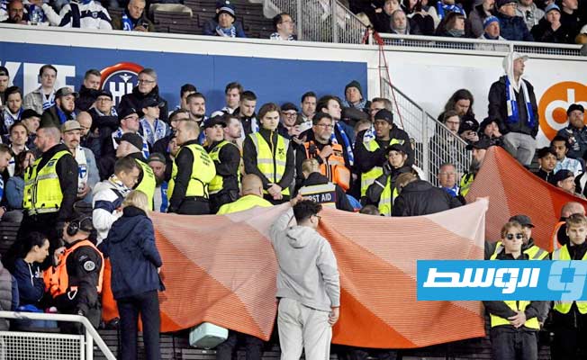 وفاة مشجع خلال مباراة فنلندا وبولندا بتصفيات كأس العالم 2026