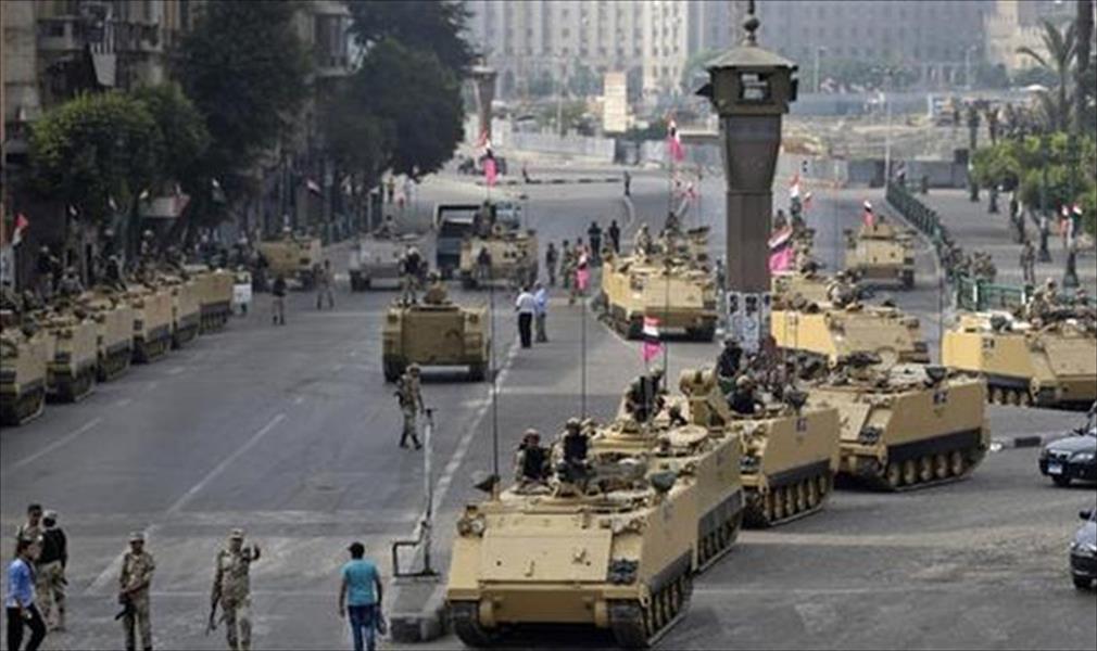 قوات الجيش والشرطة يغلقان ميدان التحرير