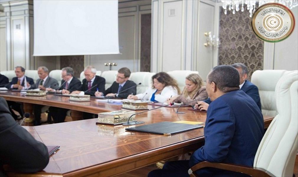 الثني يناقش مع الاتحاد الأوروبي الهجرة غير الشرعية