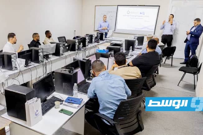 انطلاق برامج تدريبية للعاملين بقطاع النفط في أجدابيا وسبها