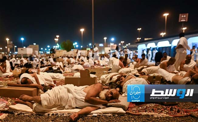 السعودية تبعد 300 ألف شخص من مكة لعدم حملهم تصاريح الحج