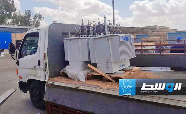 صرف محولات وكوابل ومعدات كهربائية لإدارة «المرقب»
