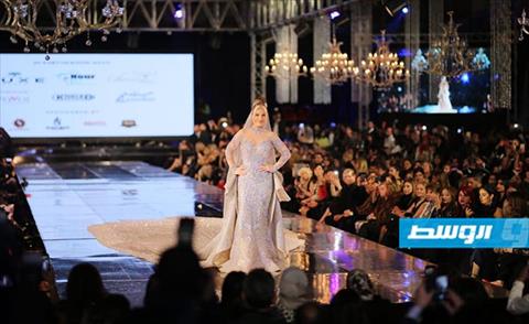 بتوقيع هاني البحيري.. فستان نيكول سابا بـ 10 ملايين دولار