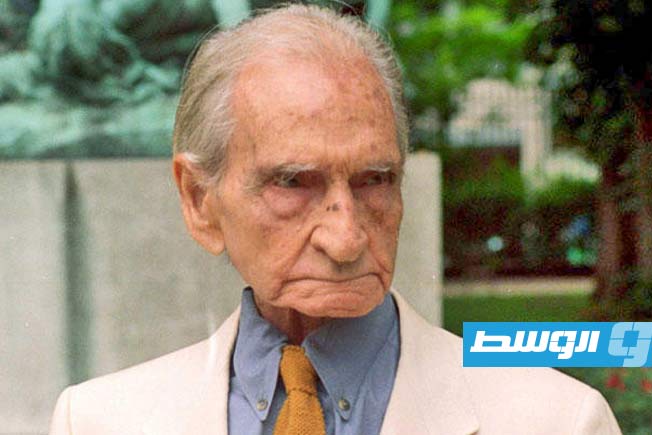 تعرف علي ألبرت قصيري «فيلسوف الكسل»