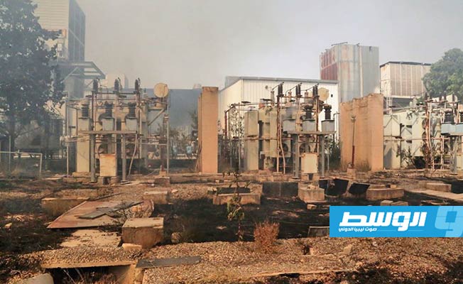 إصابة مهندس كهرباء جراء انفجار خلية بمحطة توزيع جنوب طرابلس