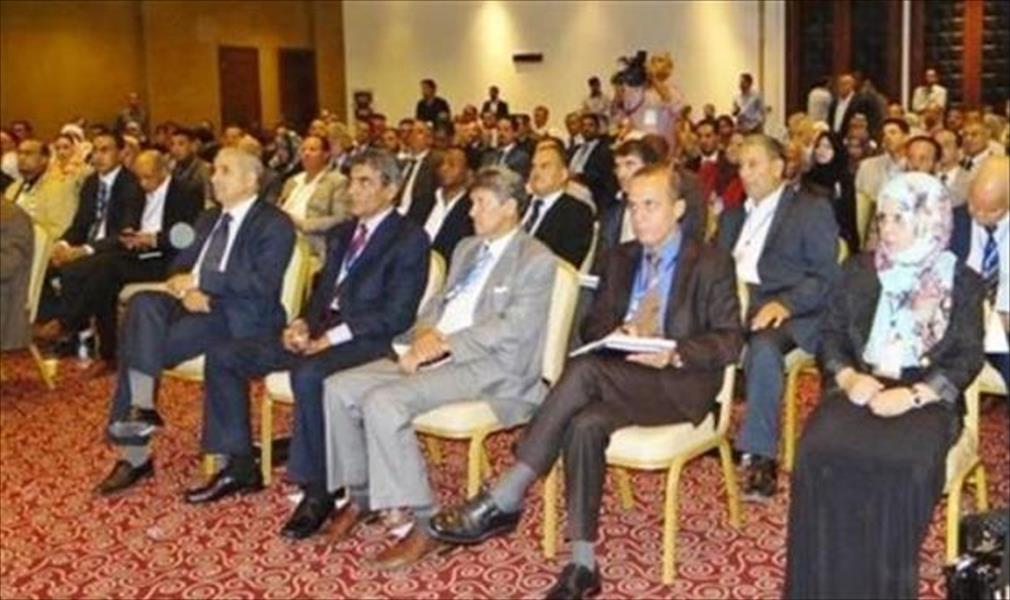 إقالة رئيس ونائب لجنة الشؤون الداخلية بمجلس النواب