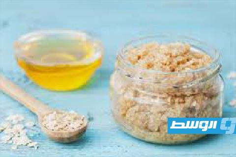 مقشر طبيعي سريع للبشرة بمكونات بسيطة من مطبخك