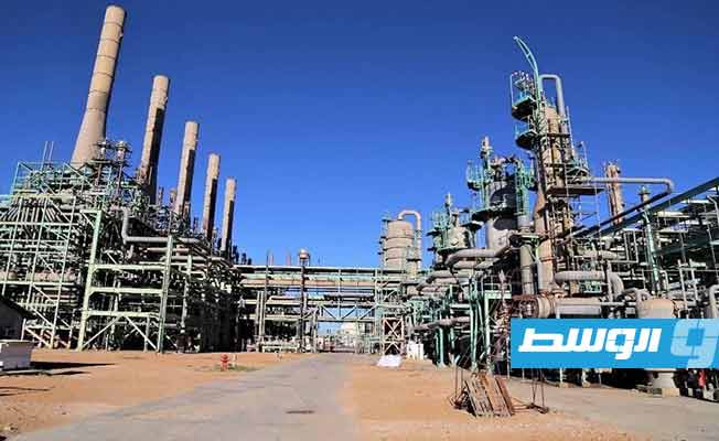 بعد توقف 12 عامًا.. إعادة تشغيل مصنع تكسير «النافتا» بمجمع رأس لانوف الصناعي