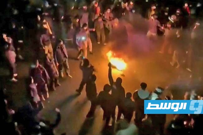 الاتحاد الأوروبي يعلن دعمه «الكامل» للمتظاهرين الإيرانيين مع استمرار حجب الإنترنت