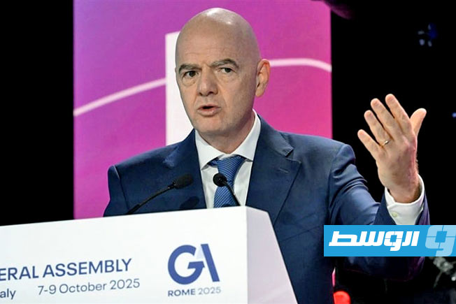 «فيفا» يدرس تغيير مواعيد بطولات كأس العالم