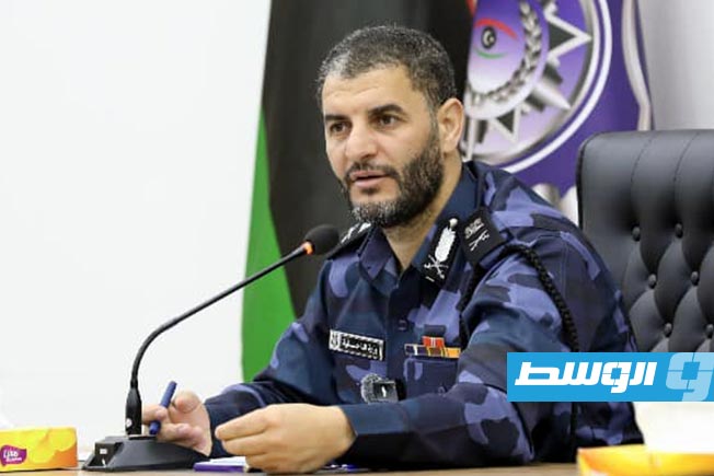 الطرابلسي يدعو إلى نبذ القبلية والجهوية لضمان نجاح المنظومة الأمنية