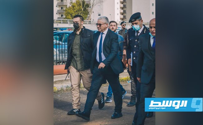 بالصور: باشاغا يستمع لمشاكل مديري الإدارات ورؤساء الأقسام بـ«داخلية الوفاق»