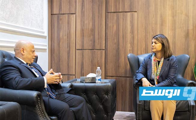 المنقوش تناقش مع السفير المصري عودة العمل بالسفارة والقنصلية في طرابلس وبنغازي