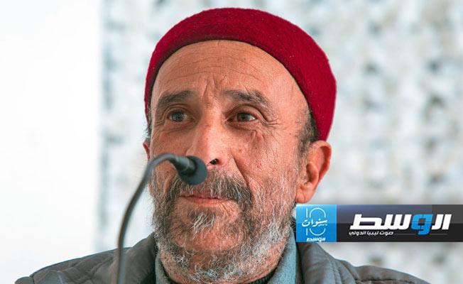 وفاة شاعر درنة فرج بلحمد عن 67 عامًا