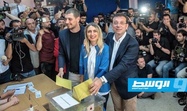المعارض إمام أوغلو يعلن احتفاظه برئاسة بلدية إسطنبول