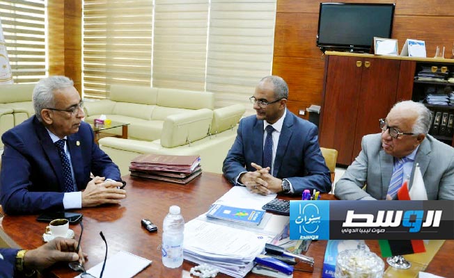الغاوي يبحث التعاون مع «الإسكان» المصرية في تنفيذ خطة الصرف الصحي والإمداد المائي