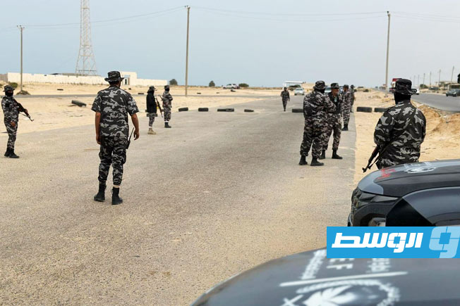 «إنفاذ القانون» تنفي صحة «فيديو» يزعم تهريب سلع عبر رأس اجدير