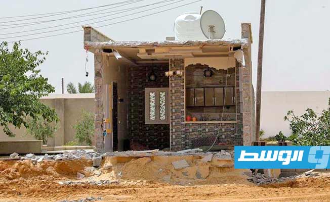 إزالة مبانٍ مخالفة بحرم السكة الحديدية في مصراتة