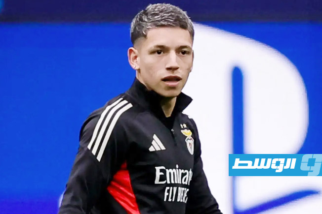 «يويفا» يوقف لاعب بنفيكا 6 مباريات بسبب العنصرية