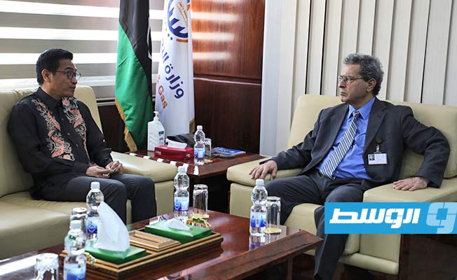 عون يبحث عودة شركات الفلبين للعمل في قطاع النفط والغاز