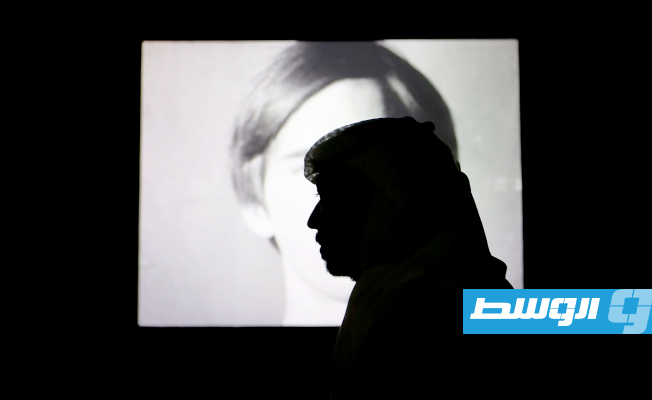 «نجوم» آندي وارهول تلمع في صحراء السعودية