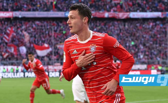مدافع بايرن: لا توجد محادثات مع النادي لتجديد عقدي