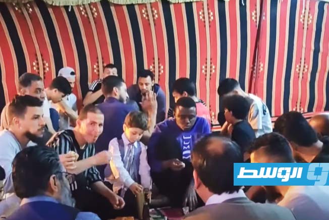 «هنا ليبيا»: أهالي المرج يستعيدون ذكريات رمضان في إفطار جماعي (فيديو)