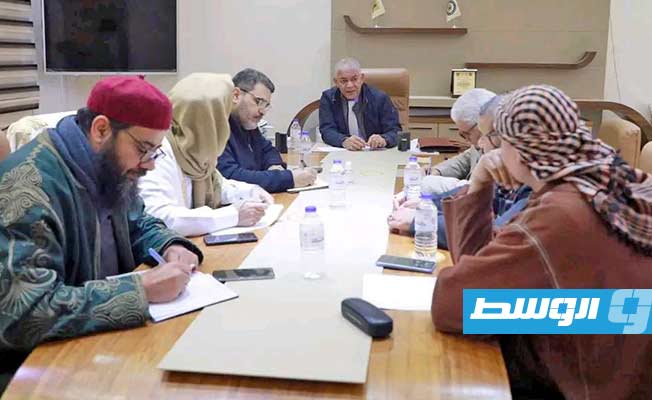 لجنة دعم السلم الاجتماعي بالكفرة تزور المدينة وتعقد اجتماعها الأول بالمنطقة العسكرية
