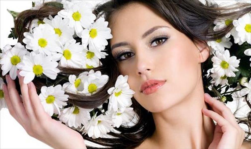 خمس طرق لرائحة شعر عطرة دائمًا