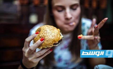 ما هو الجوع العاطفي و4 نصائح للتخلص منه