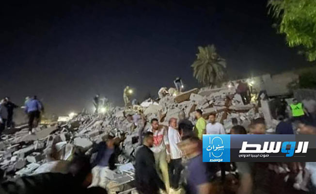 سقوط عمارة من 3 طوابق في جنزور (فيديو)