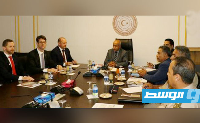 ورشة حول تطبيق القانون الدولي الإنساني خلال العمليات العسكرية بوزارة الدفاع