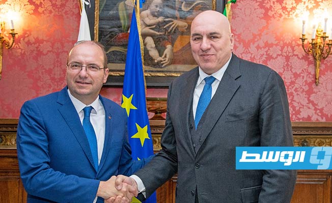وزيرا دفاع إيطاليا وقبرص يناقشان التعاون الدفاعي والأمني في منطقة المتوسط