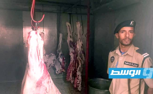 إغلاق عددٍ من محال القصابين والسلخانات في بني وليد